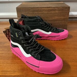 Vans Women SK8 Hi MTE Pink Black Primaloft Waterproof Shoe Size 9